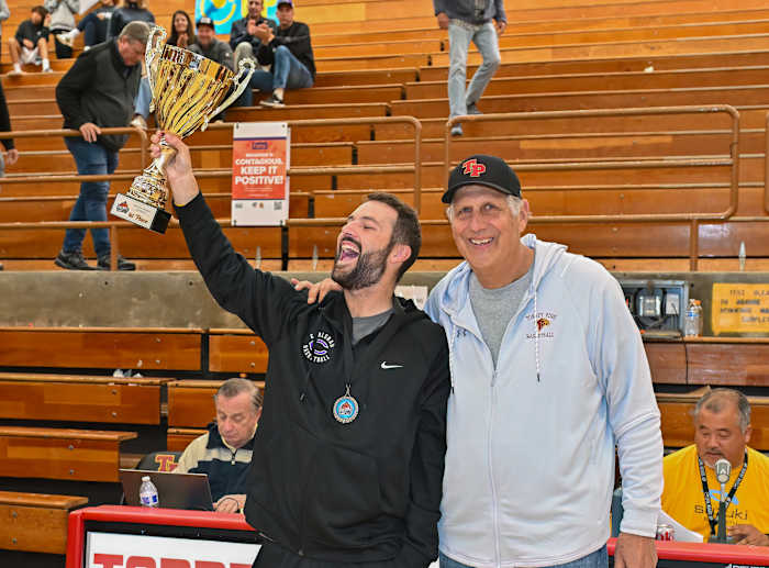 Carlsbad vs Faith Family Academy Torrey Pines Holiday Classic December 30, 2023 Photo-Justin Fine00